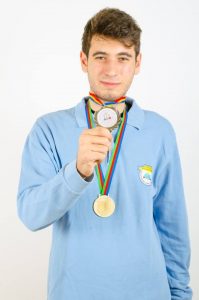 Şase medalii la Olimpiada Internaţională de Chimie „D. Mendeleev”