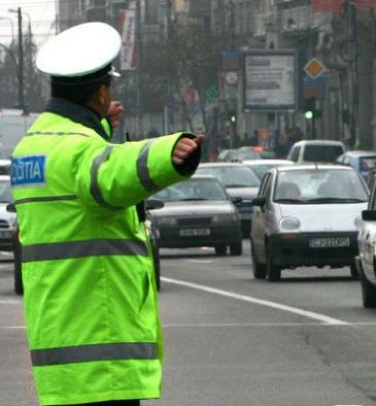 Centrul Capitalei, închis circulaţiei auto