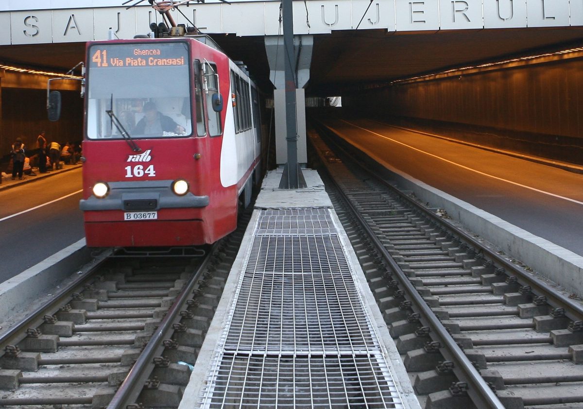Alte trei linii de tramvai se transformă în aşa numitul metrou uşor