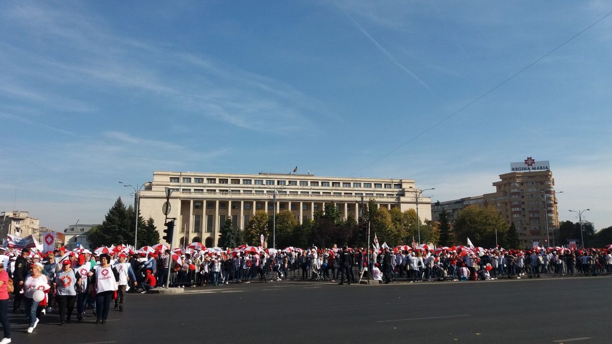 Protestele sindicale programate în 12 decembrie îşi reduc intensitatea