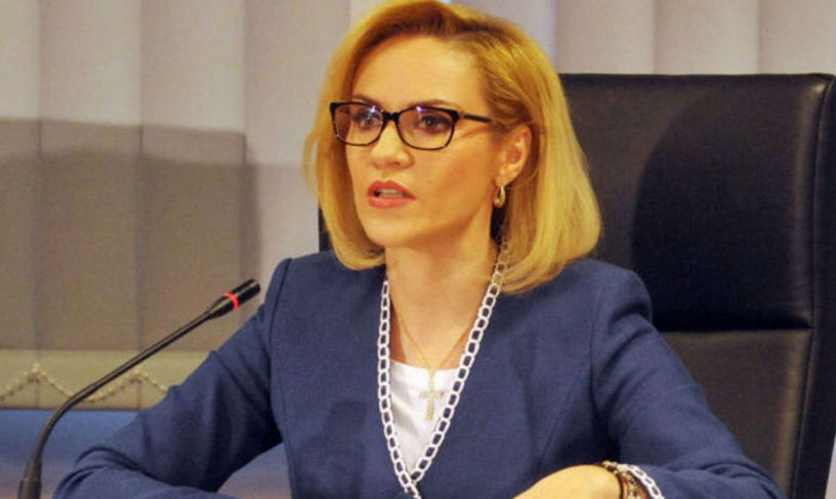 Şedinţă. Gabriela Firea, chemată de consilierii Opoziţiei să dea explicaţii