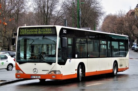 Suprize pentru turişti. Autobuze noi între Braşov şi Poiana Braşov