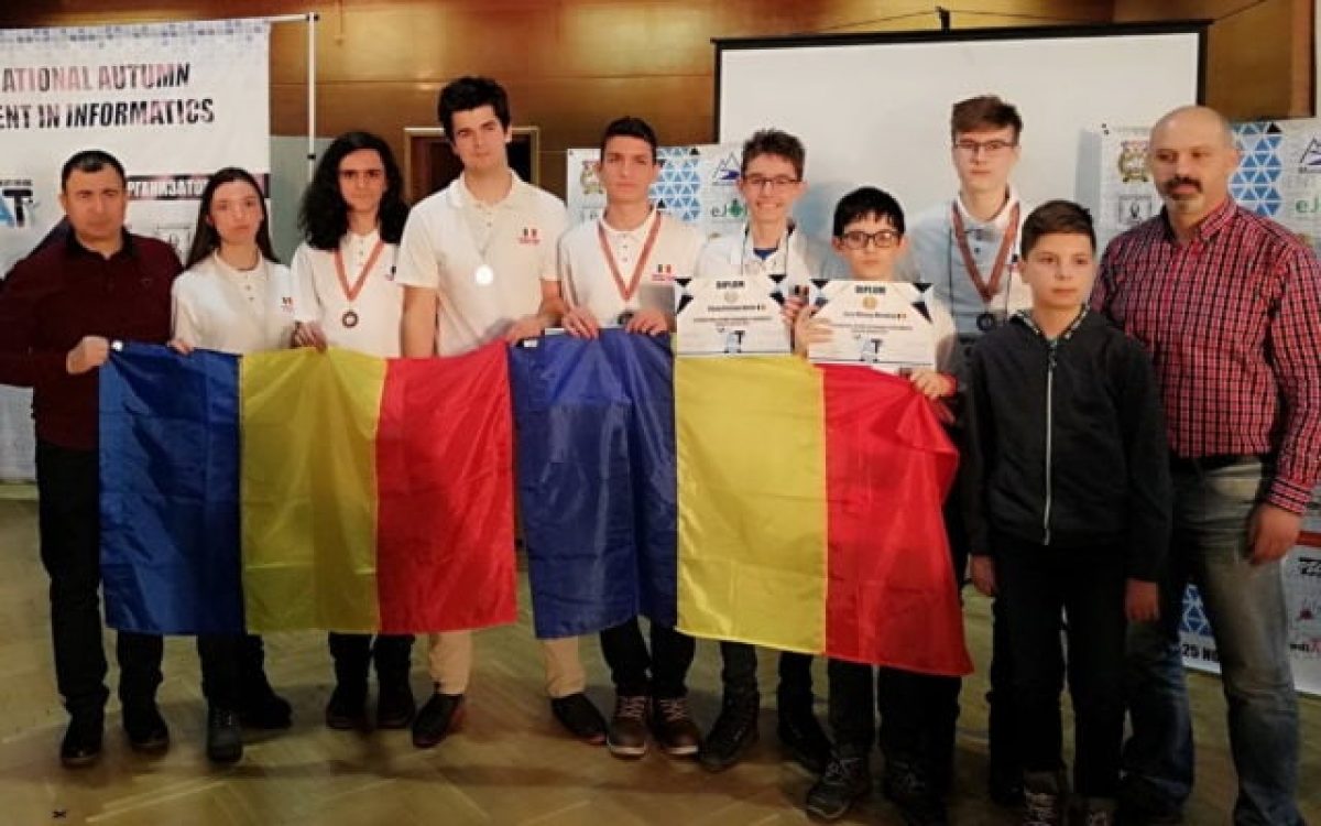 Şapte medalii la Turneul Internaţional de Informatică Shumen 2018