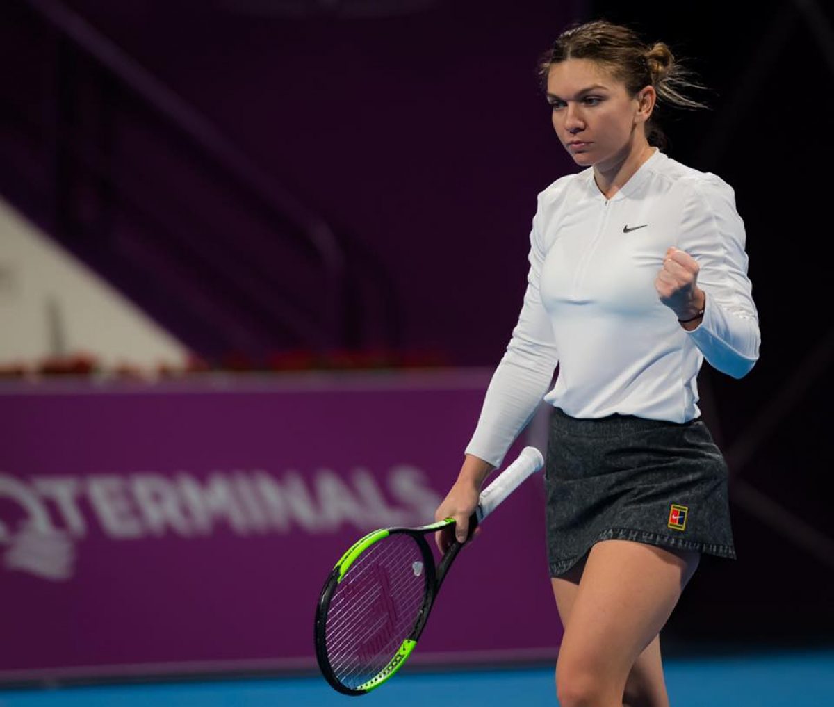 Chiar şi învinsă, Simona Halep urcă pe locul 2 în lume